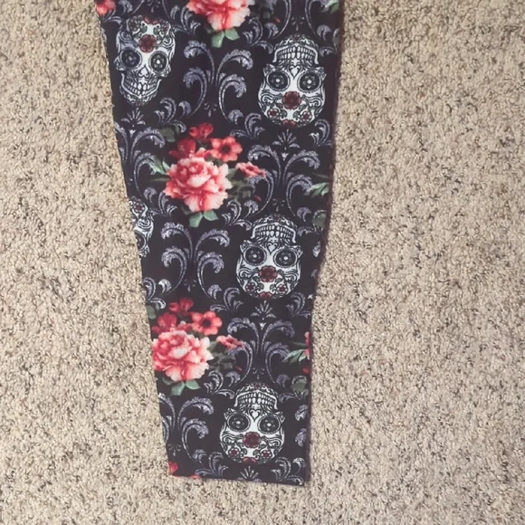 Terra & Sky Multicolor Floral Pants - Picture 6 of 15